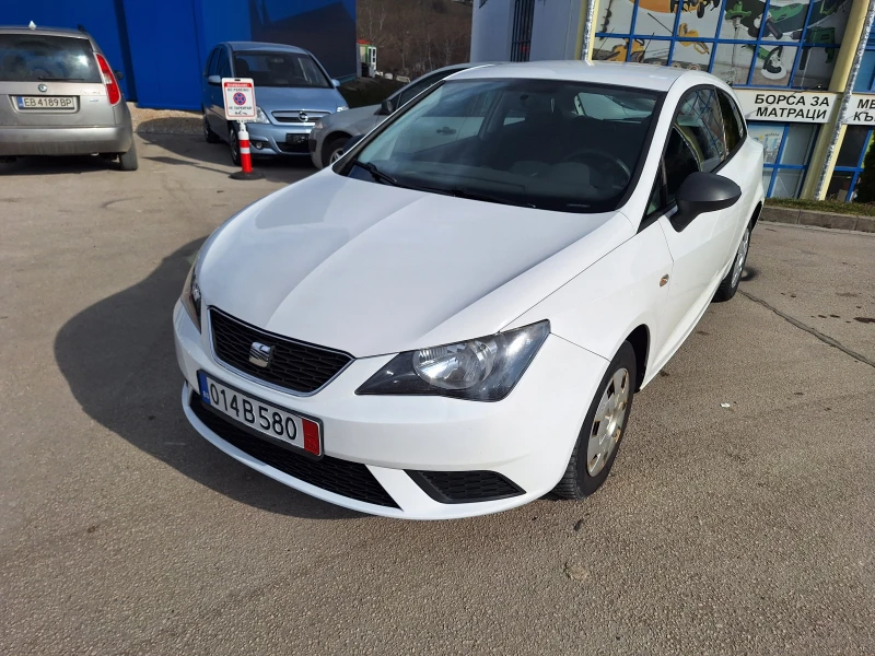 Seat Ibiza 1.2i , снимка 9 - Автомобили и джипове - 48960894