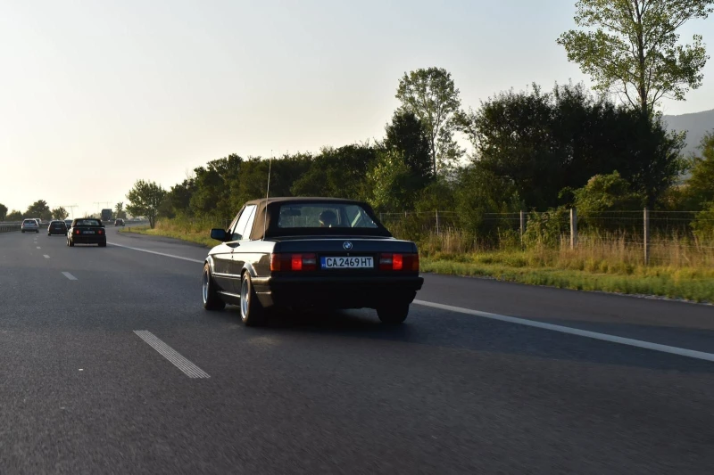 BMW 318, снимка 10 - Автомобили и джипове - 52713361