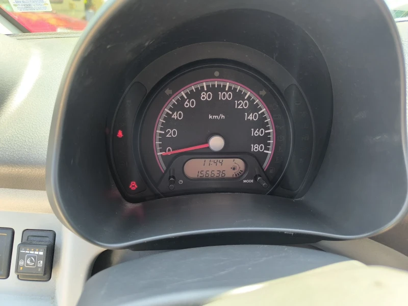 Nissan Pixo Газ-бензин Евро 5, снимка 9 - Автомобили и джипове - 50799487