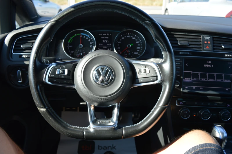 VW Golf GTE-Plug-in Hybrid, снимка 12 - Автомобили и джипове - 50891474