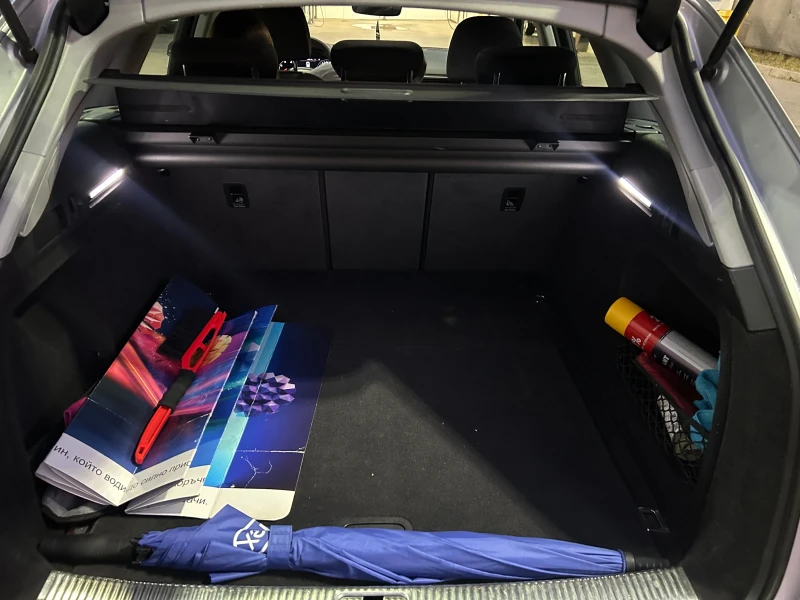 Audi A4, снимка 8 - Автомобили и джипове - 52093858