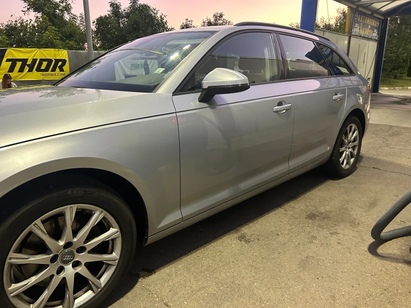 Audi A4, снимка 4 - Автомобили и джипове - 52093858