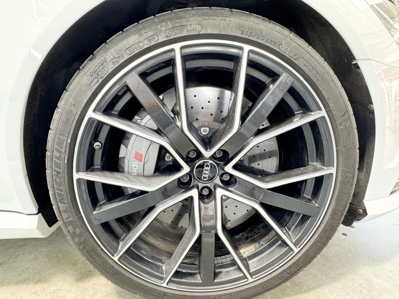 Audi Rs6 Performance Carbon Ceramic , снимка 11 - Автомобили и джипове - 52146605