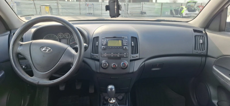 Hyundai I30 1.4, 109 к.с., ГАЗ, снимка 8 - Автомобили и джипове - 52553341