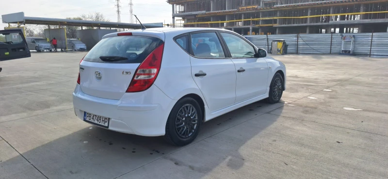 Hyundai I30 1.4, 109 к.с., ГАЗ, снимка 6 - Автомобили и джипове - 52553341