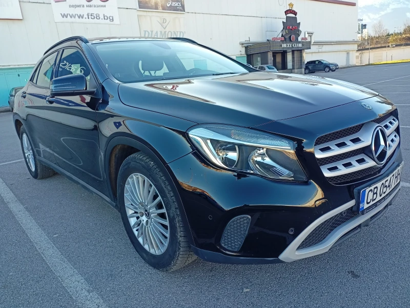 Mercedes-Benz GLA 180 -= 96.000 Km= -, снимка 8 - Автомобили и джипове - 53090919