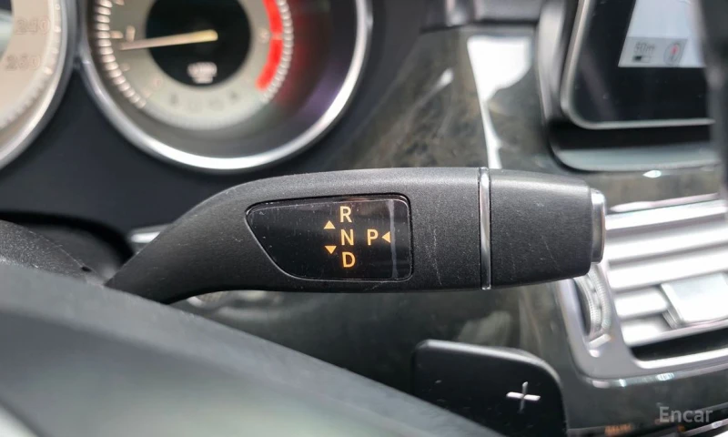 Mercedes-Benz CLS 250, снимка 9 - Автомобили и джипове - 53207129