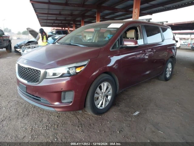 Kia Sedona, снимка 1 - Автомобили и джипове - 48696759