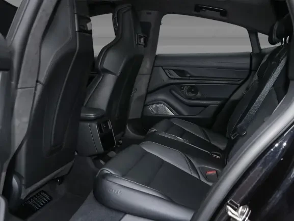 Porsche Taycan Turbo = Sport Chrono = Гаранция, снимка 13 - Автомобили и джипове - 54046566