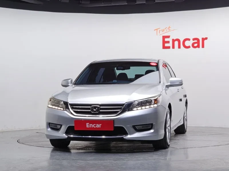Honda Accord 2.4 9Th Gen , снимка 3 - Автомобили и джипове - 55715384