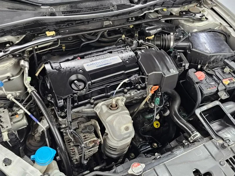 Honda Accord 2.4 9Th Gen , снимка 6 - Автомобили и джипове - 55715384
