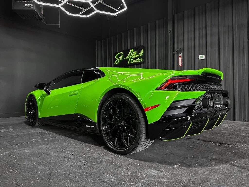 Lamborghini Huracan EVO AWD 630 HP | Front Exle | Green Stitching - изображение 8