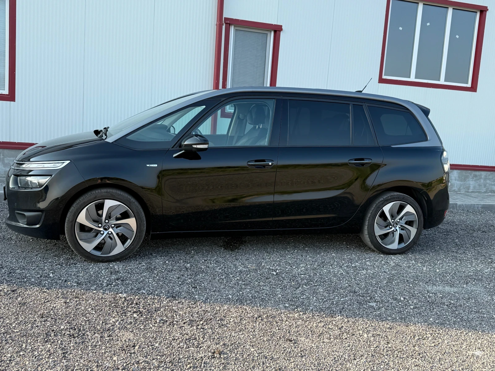 Citroen Grand C4 Picasso 2.0HDI Exclusive 6+ 1мДистр, Кам 360, Лайн асистен - изображение 7