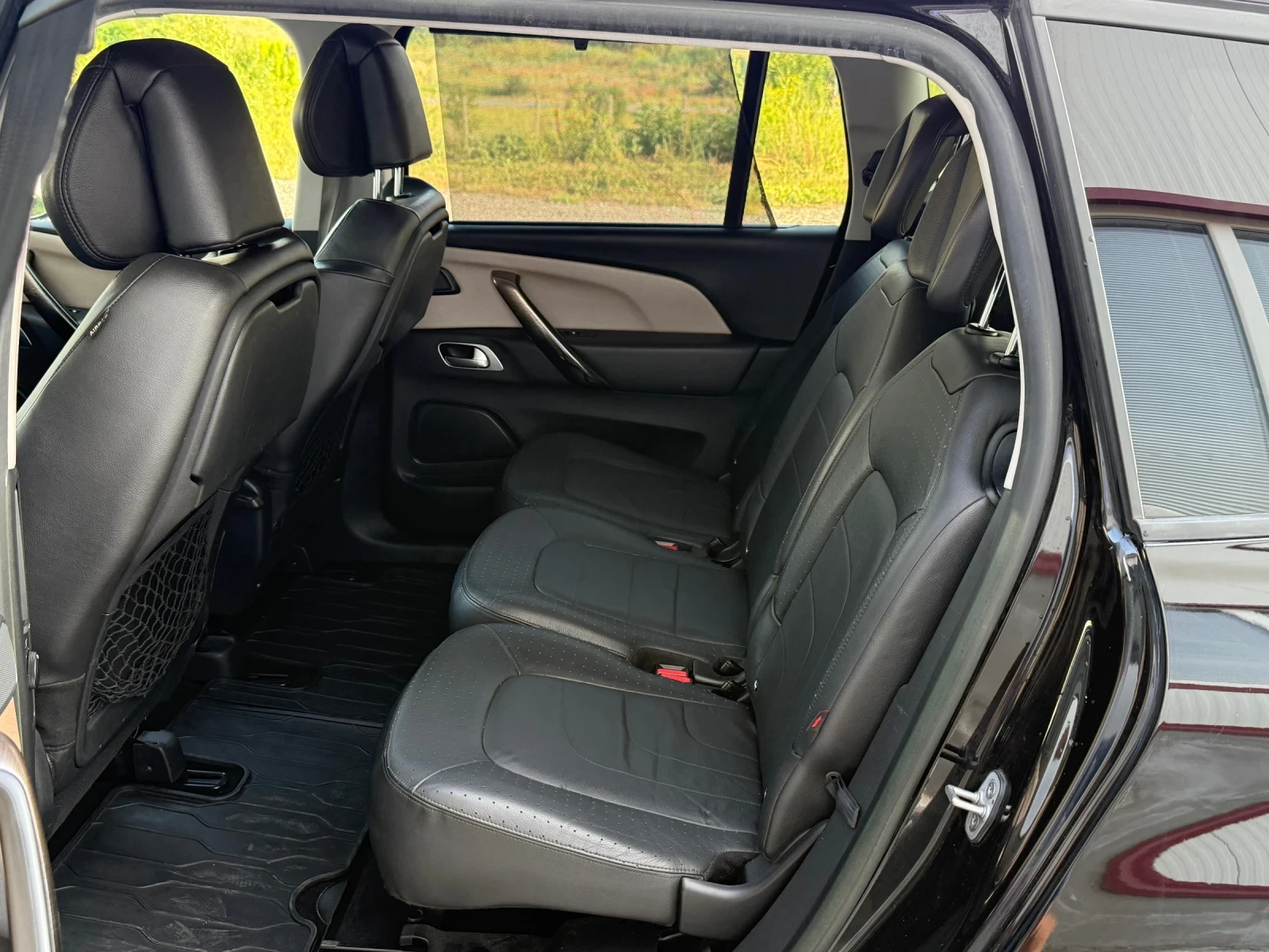 Citroen Grand C4 Picasso 2.0HDI Exclusive 6+ 1мДистр, Кам 360, Лайн асистен - изображение 6