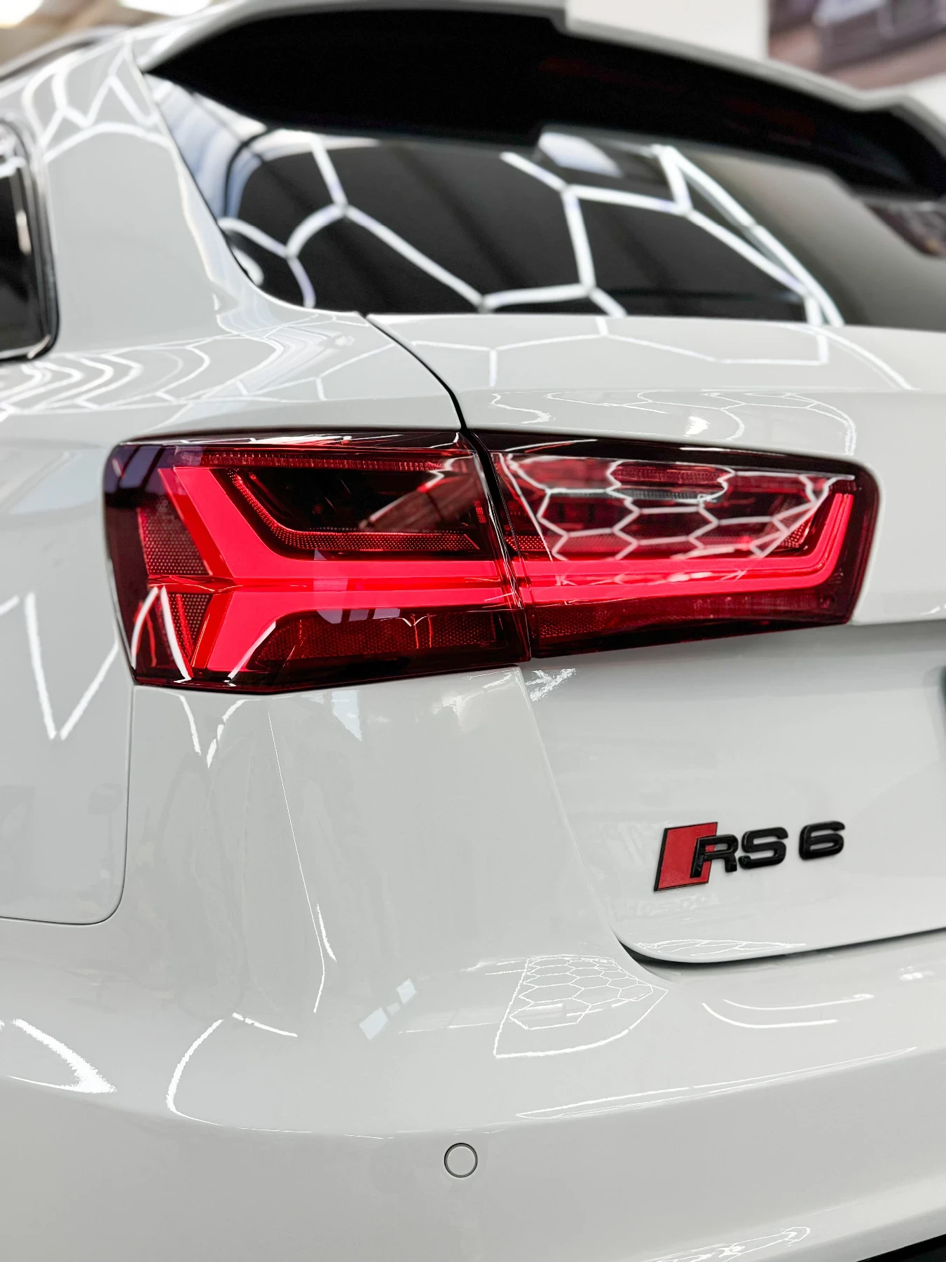 Audi Rs6 Performance Carbon Ceramic  - изображение 8