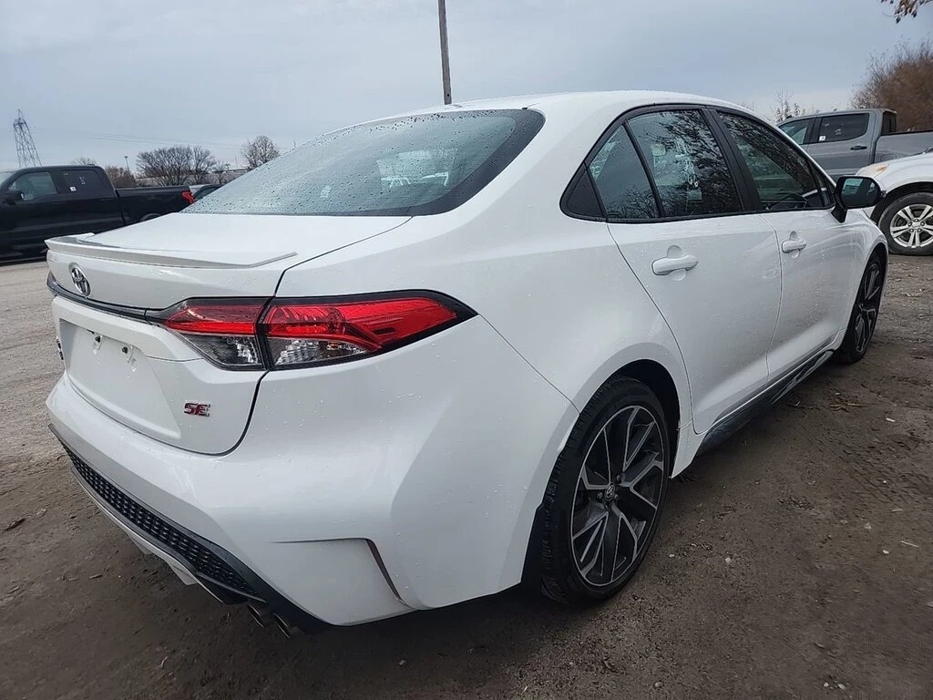 Toyota Corolla * * CARFAX * * АВТО КРЕДИТ * *  - изображение 2