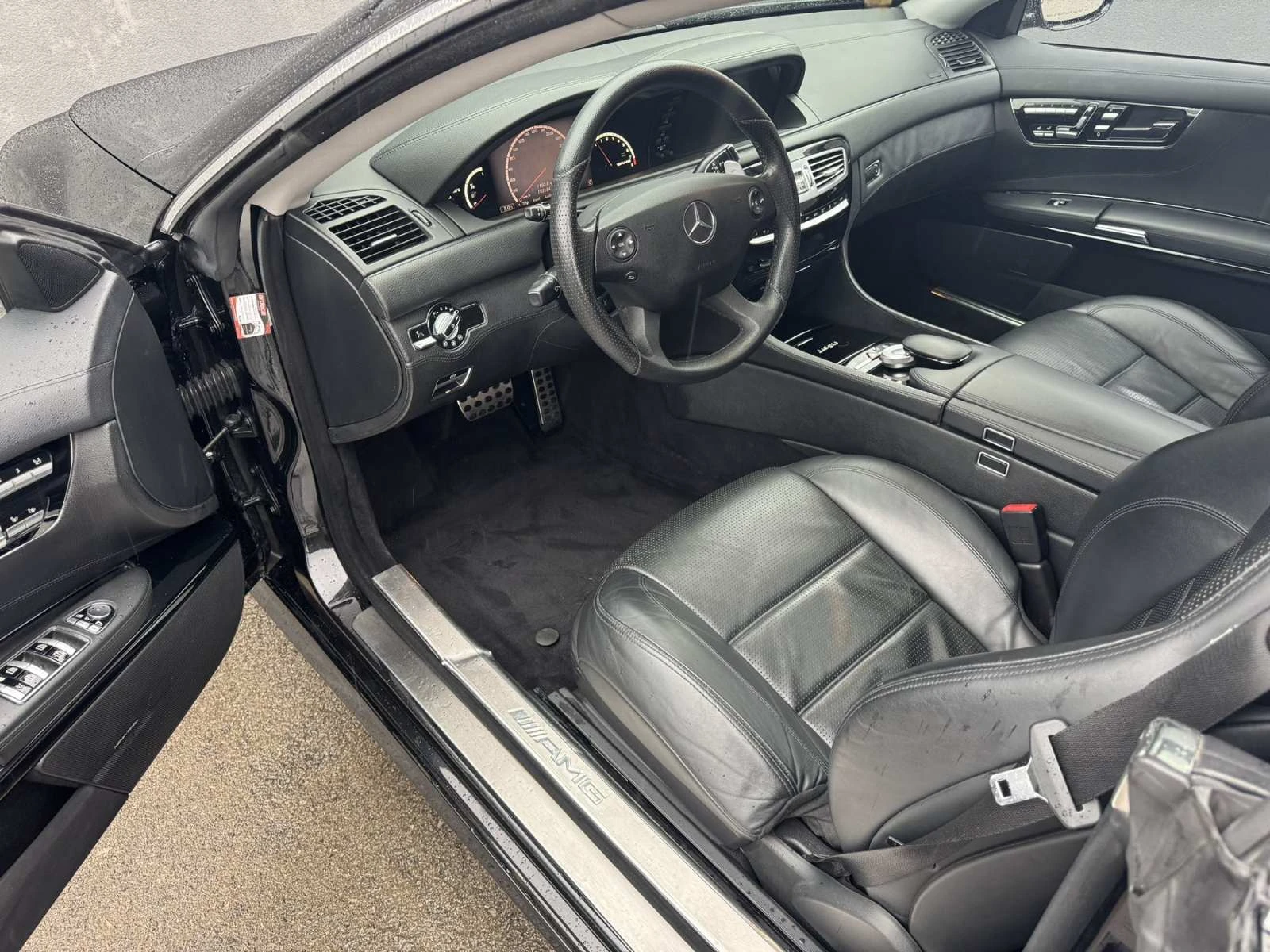 Mercedes-Benz CL 63 AMG  - изображение 10