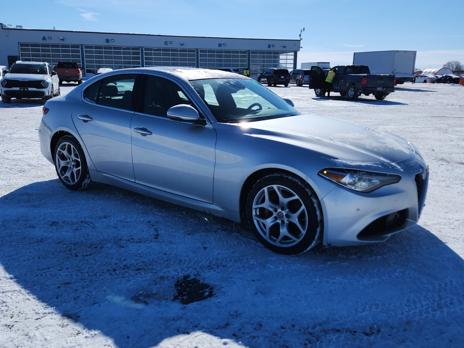 Alfa Romeo Giulia TI AWD * Възможност за Лизинг*  - изображение 2