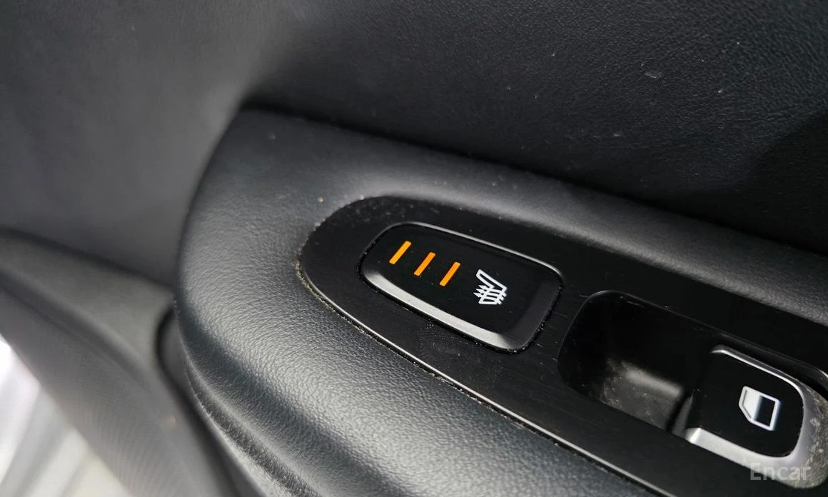 Kia Stinger PLATINUM* ПОДГРЕВ* ОБДУХВАНЕ* КАМЕРА* ШИБИДАХ, снимка 16 - Автомобили и джипове - 53874563