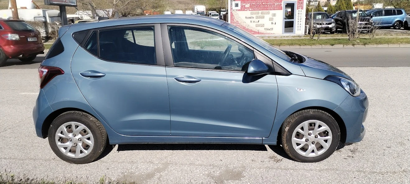 Hyundai I10 1.0 i 2019 г., снимка 3 - Автомобили и джипове - 54099062