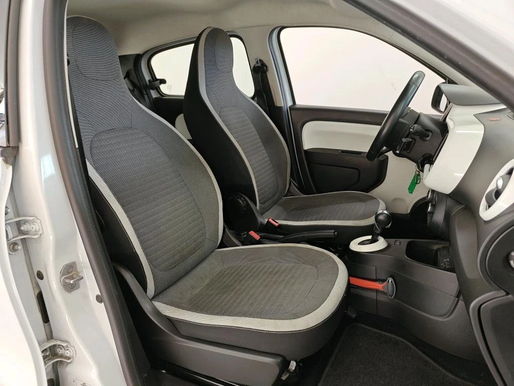 Renault Twingo EV, снимка 10 - Автомобили и джипове - 54148698