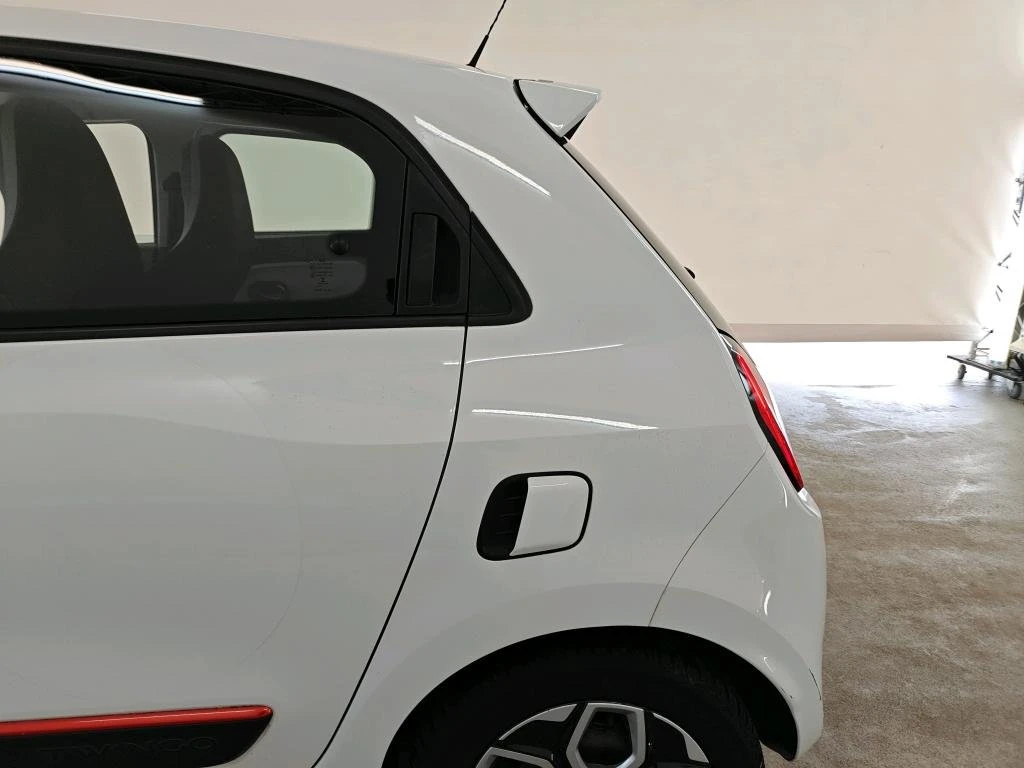 Renault Twingo EV, снимка 6 - Автомобили и джипове - 54148698