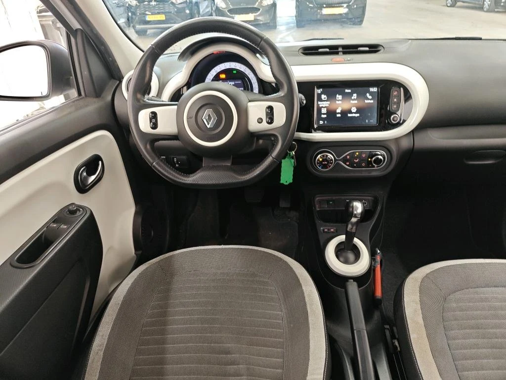 Renault Twingo EV, снимка 7 - Автомобили и джипове - 54148698