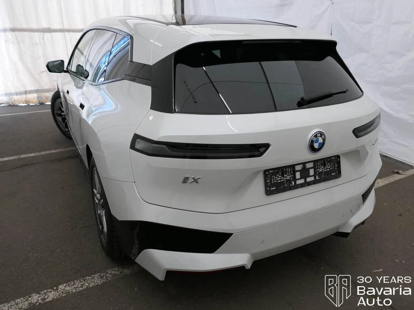 BMW iX 50 xDrive Sport, снимка 2 - Автомобили и джипове - 54230260