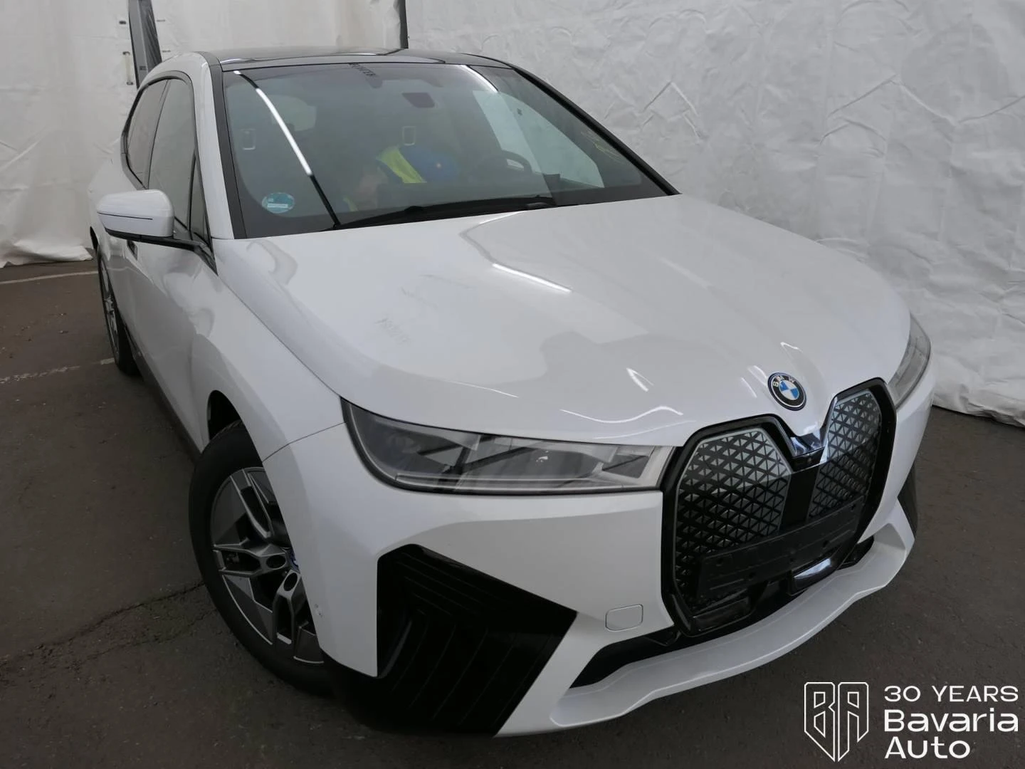 BMW iX 50 xDrive Sport, снимка 4 - Автомобили и джипове - 54230260