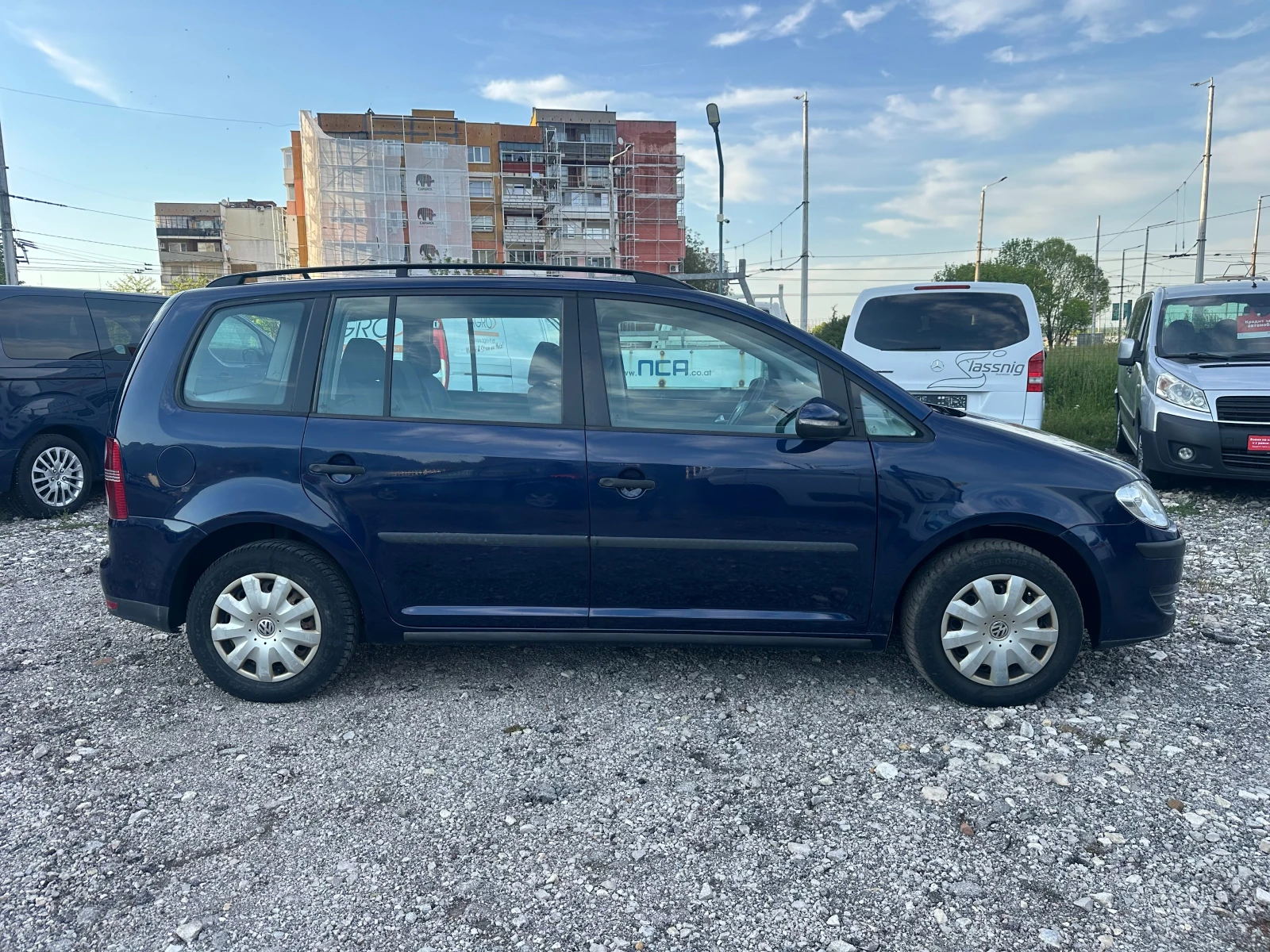 VW Touran 1.9TDI 90kc, снимка 2 - Автомобили и джипове - 54423225
