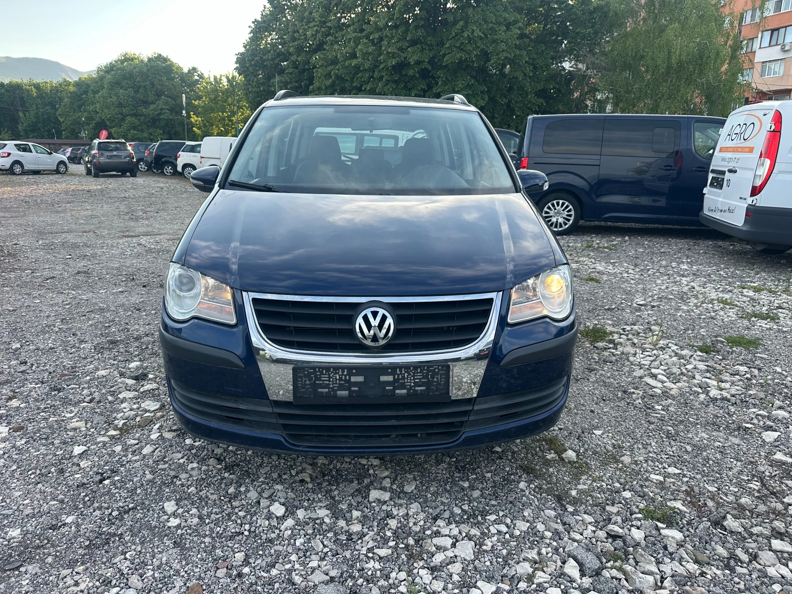 VW Touran 1.9TDI 90kc, снимка 8 - Автомобили и джипове - 54423225