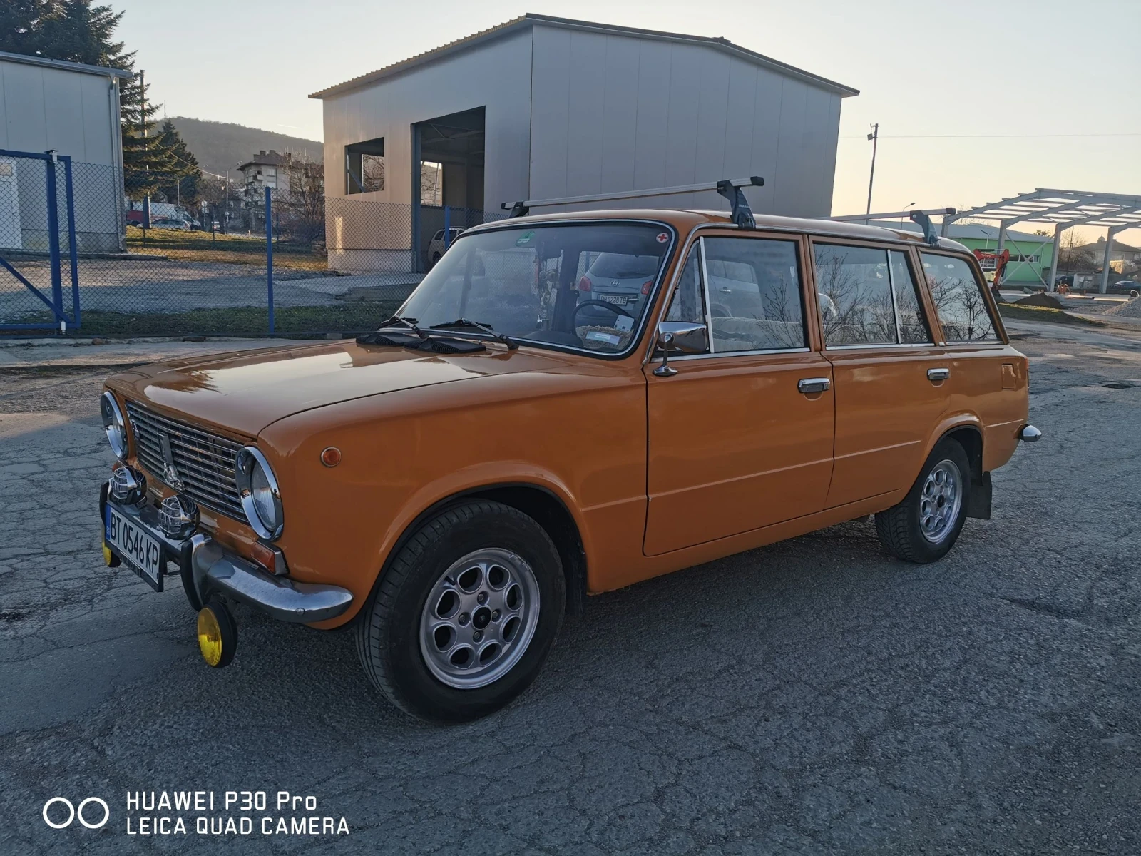 Lada 2102 Комби, снимка 8 - Автомобили и джипове - 54568200