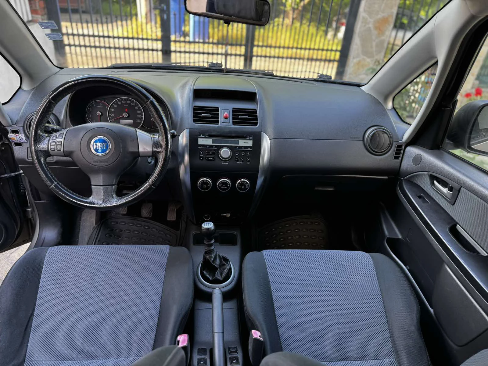 Fiat Sedici m.jet, снимка 6 - Автомобили и джипове - 54663174