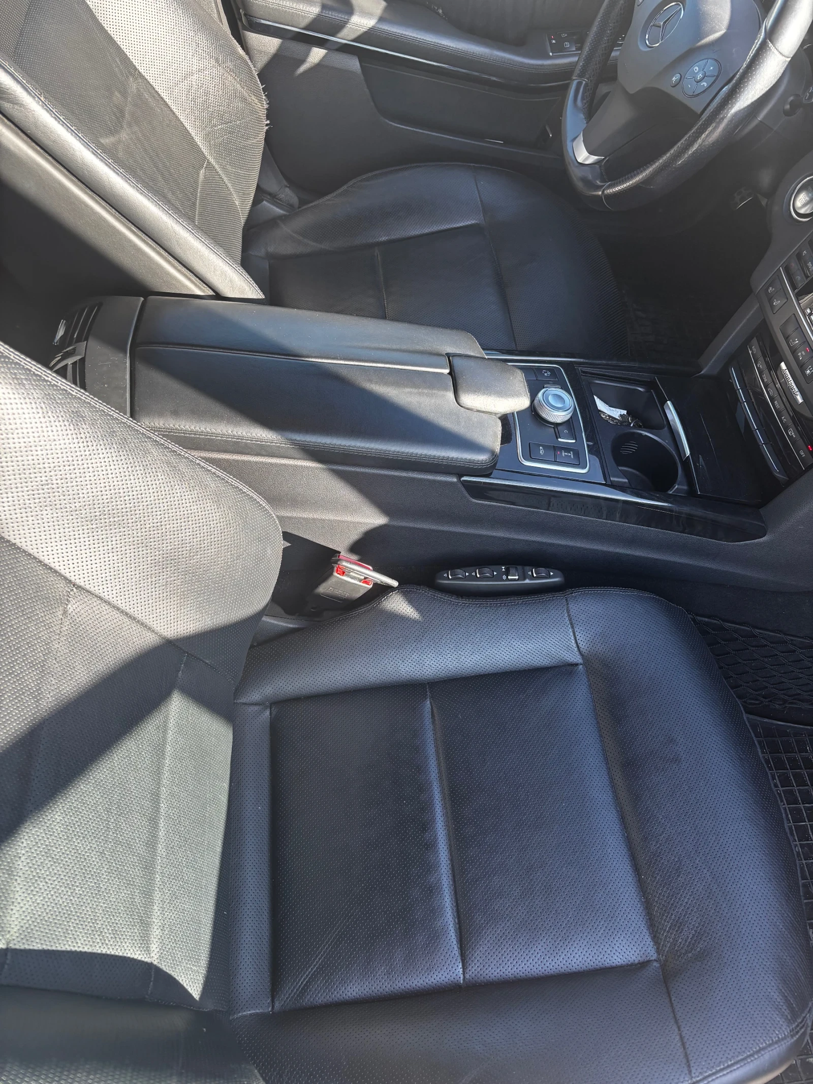 Mercedes-Benz E 350 CGI AVANTGARDE , снимка 7 - Автомобили и джипове - 54809262