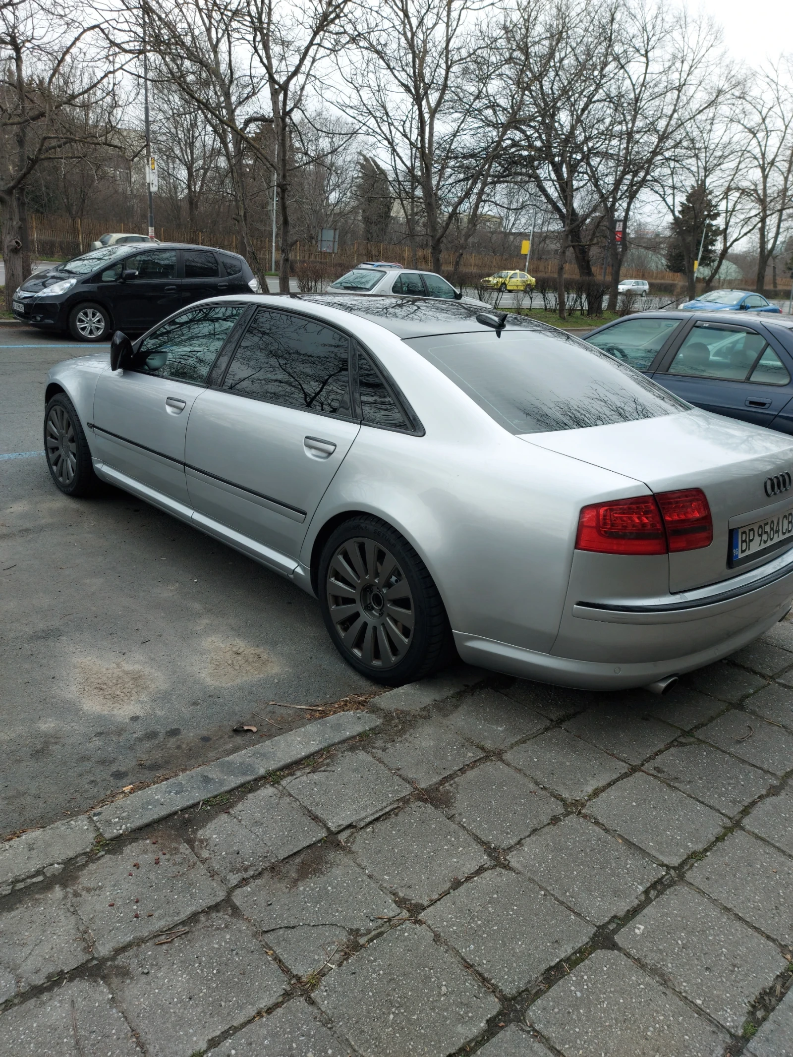 Audi A8 LONG 4.2 QUATTRO LPG/BRC Нови Вериги, снимка 2 - Автомобили и джипове - 54869809