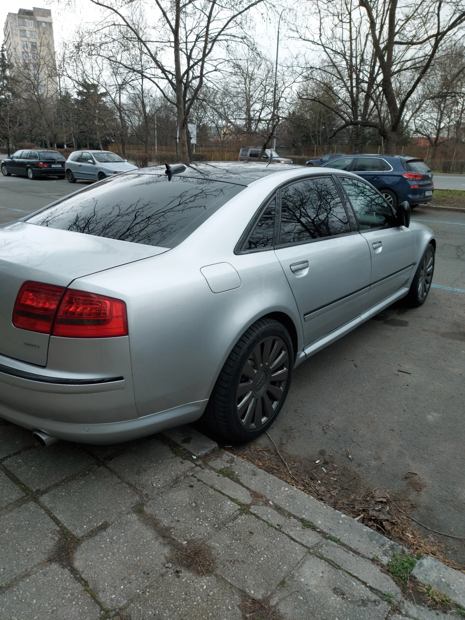 Audi A8 LONG 4.2 QUATTRO LPG/BRC Нови Вериги, снимка 3 - Автомобили и джипове - 54869809