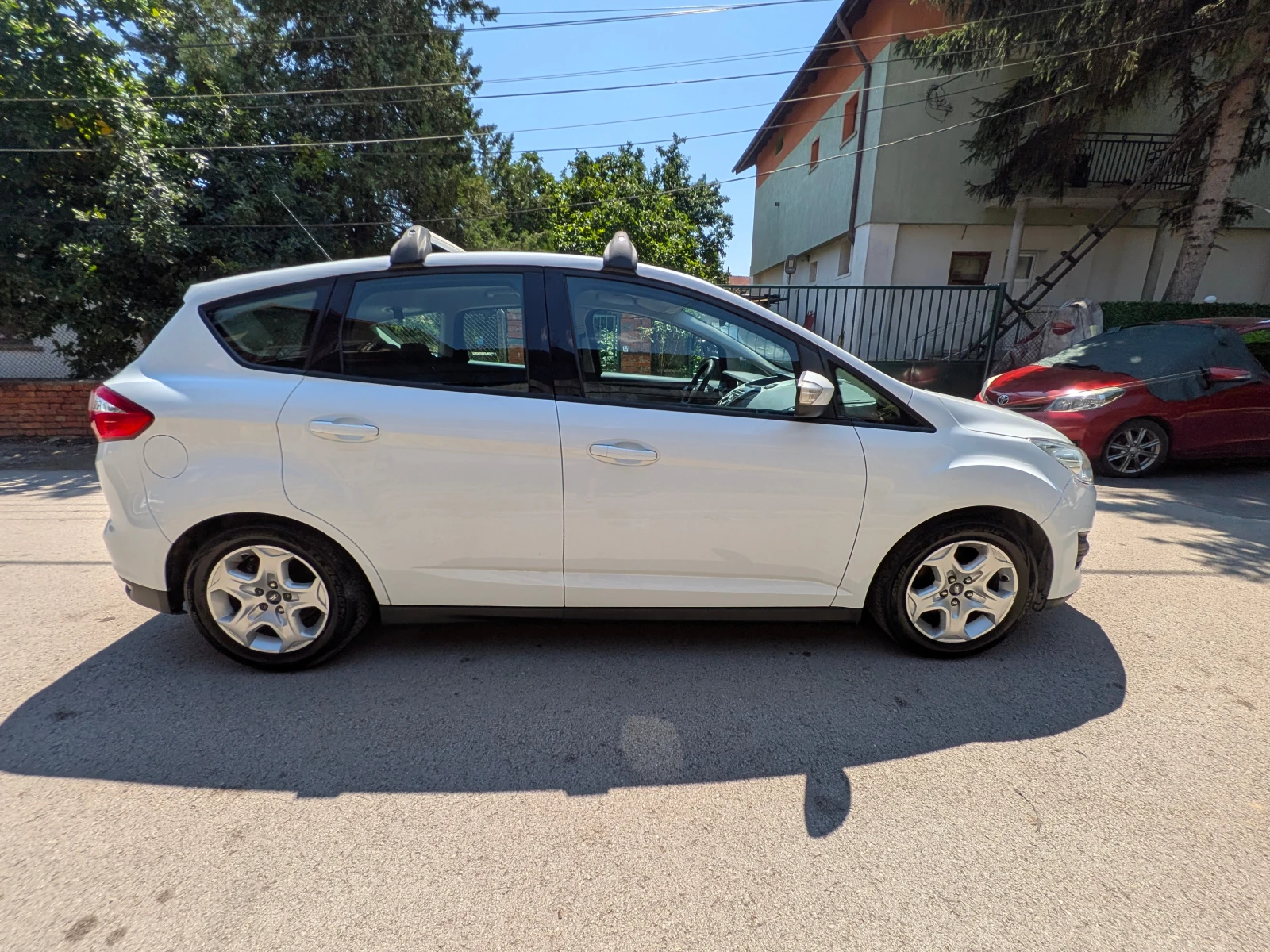 Ford C-max * 1.6 ФАБРИЧНА ГАЗ* TITANIUM* AMBIENT* КУКЛА* , снимка 8 - Автомобили и джипове - 55212079