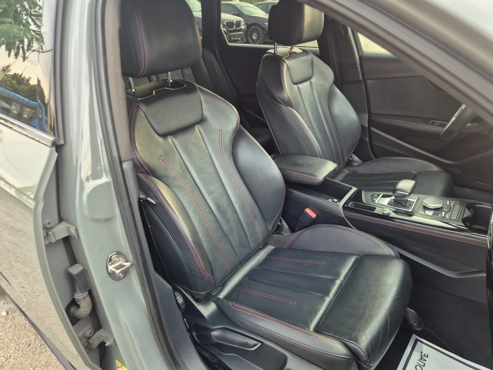 Audi A4 4.0TDI* S-LINE* MATRIX* DISTRONIK* LINE ASS* DIGIT, снимка 13 - Автомобили и джипове - 55316702