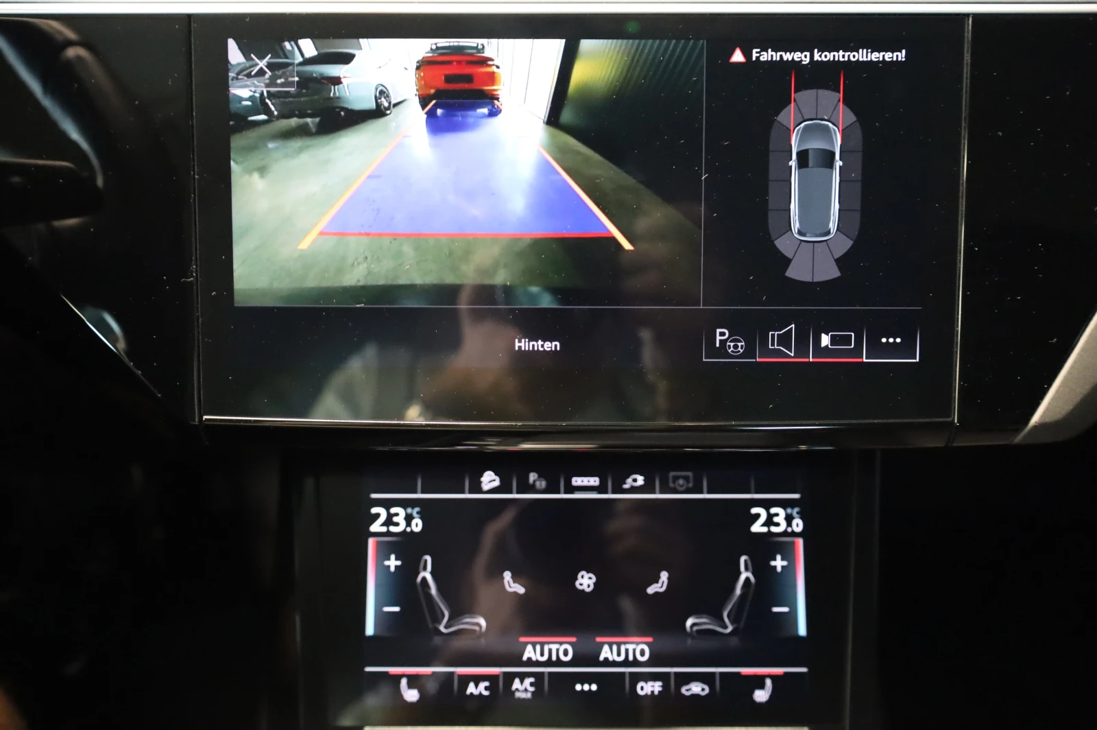 Audi E-Tron 50* HD MATRIX LIGHTS* QUTTRO* , снимка 11 - Автомобили и джипове - 56161278