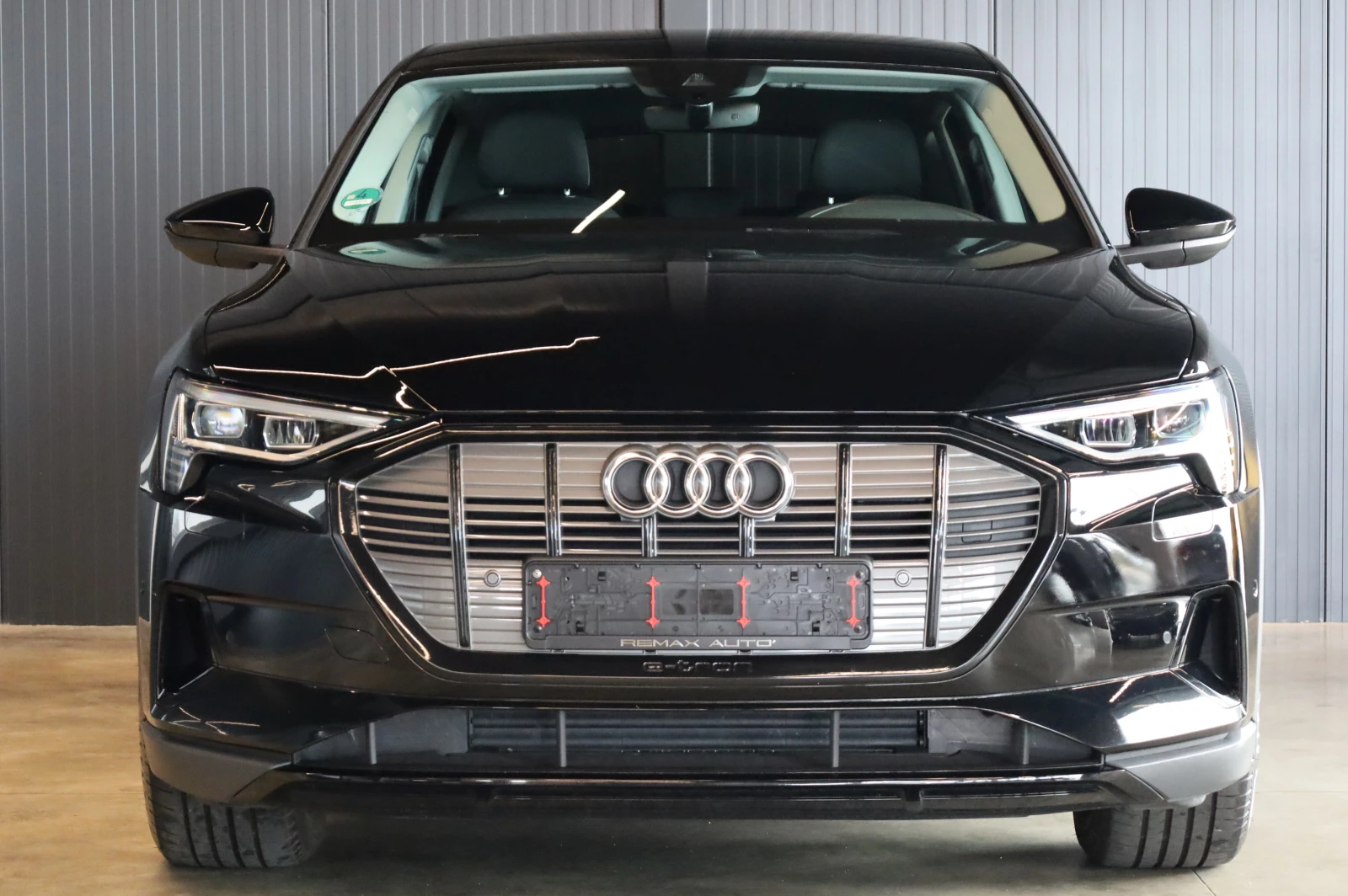 Audi E-Tron 50* HD MATRIX LIGHTS* QUTTRO* , снимка 3 - Автомобили и джипове - 56161278