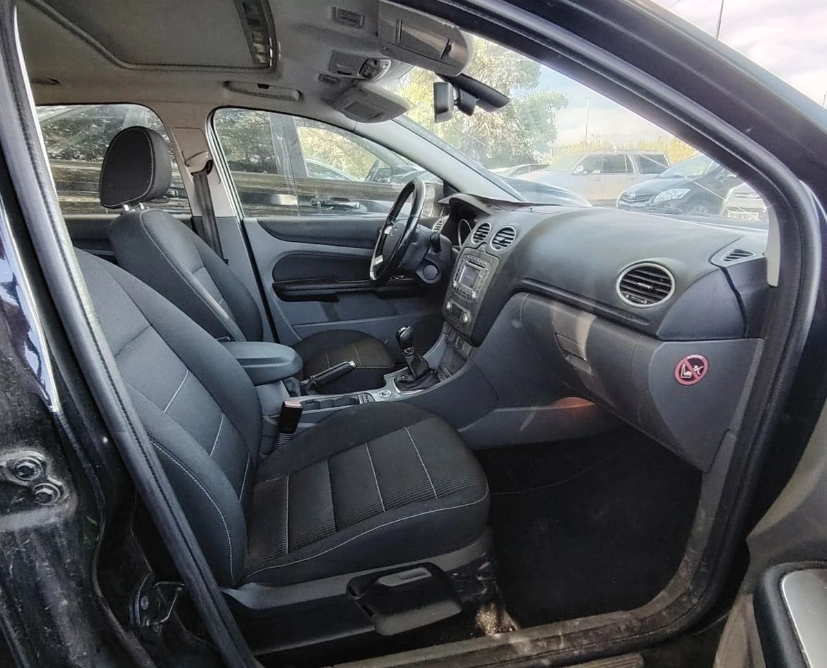 Ford Focus 1.6CDT-i/Titanium, снимка 16 - Автомобили и джипове - 56366823