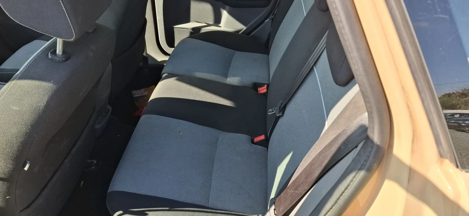 Ford Focus 2.0  HDI , снимка 8 - Автомобили и джипове - 56644154