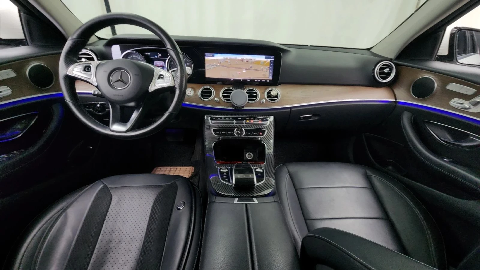 Mercedes-Benz E 300 | Mobile.bg � ����������� 6