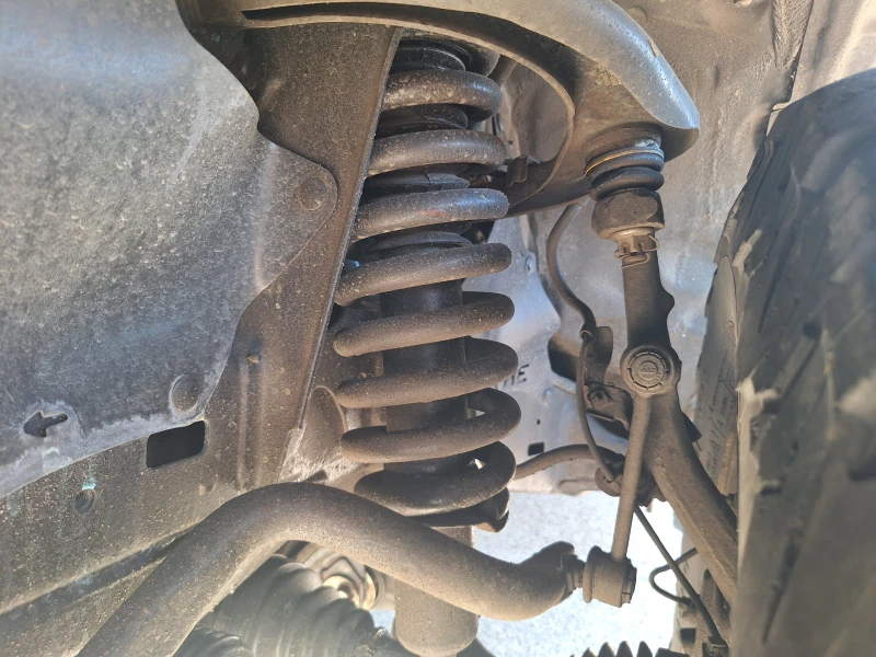 Toyota Fj cruiser 4.0 i V6 Automatic, LPG, снимка 17 - Автомобили и джипове - 52553217