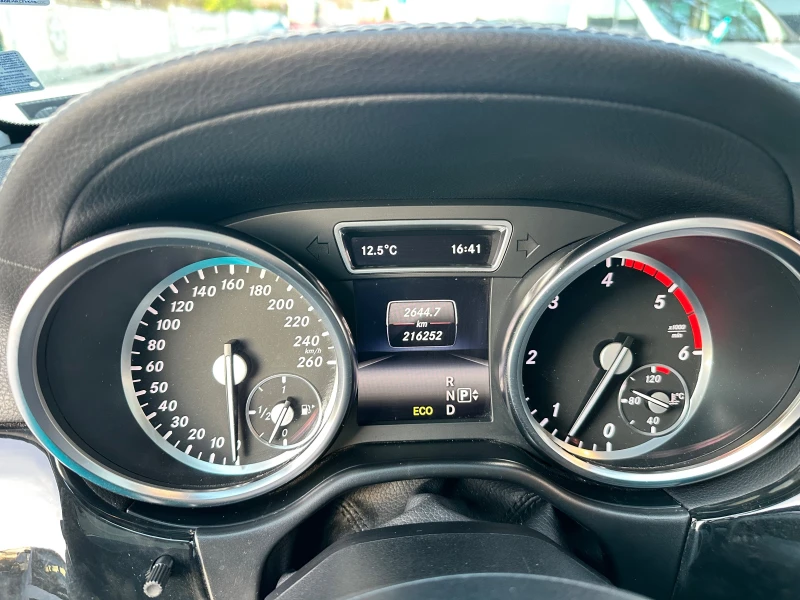 Mercedes-Benz GL 350 * AMG* 360KAMERI* 7MESTA* 4MATIC* , снимка 16 - Автомобили и джипове - 52424564