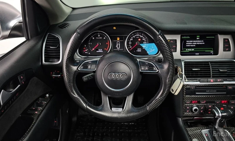 Audi Q7, снимка 13 - Автомобили и джипове - 53375490