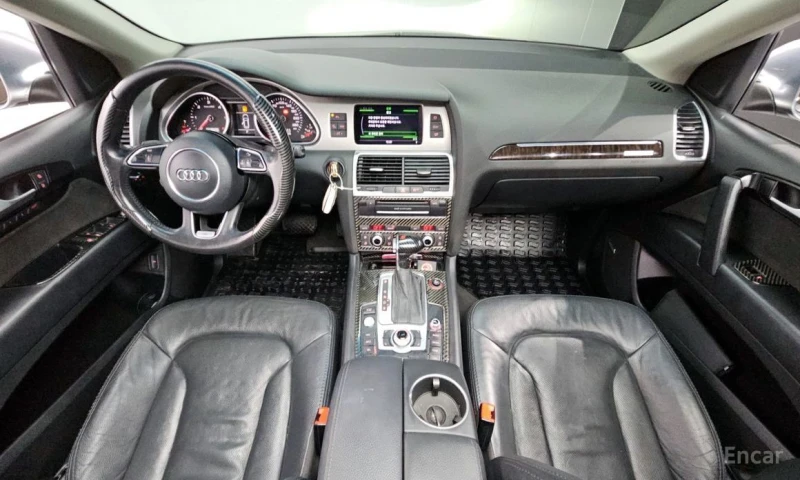 Audi Q7, снимка 7 - Автомобили и джипове - 53375490