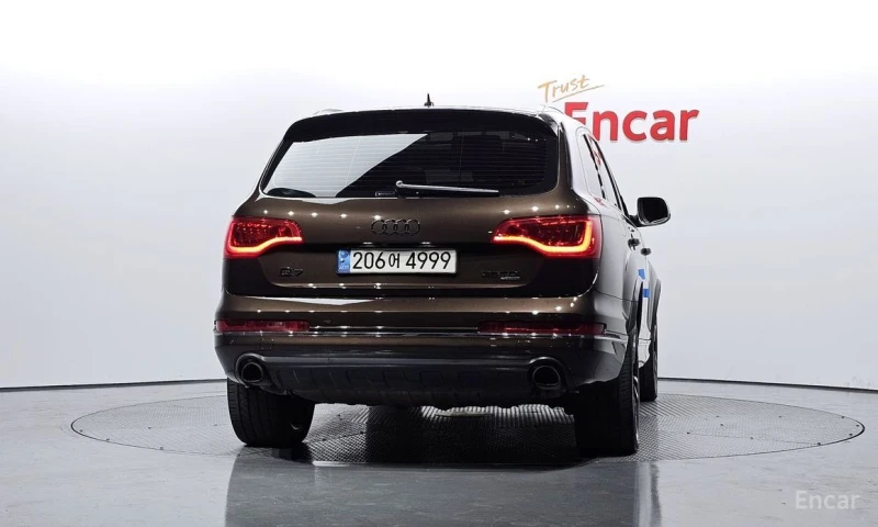 Audi Q7, снимка 4 - Автомобили и джипове - 53375490
