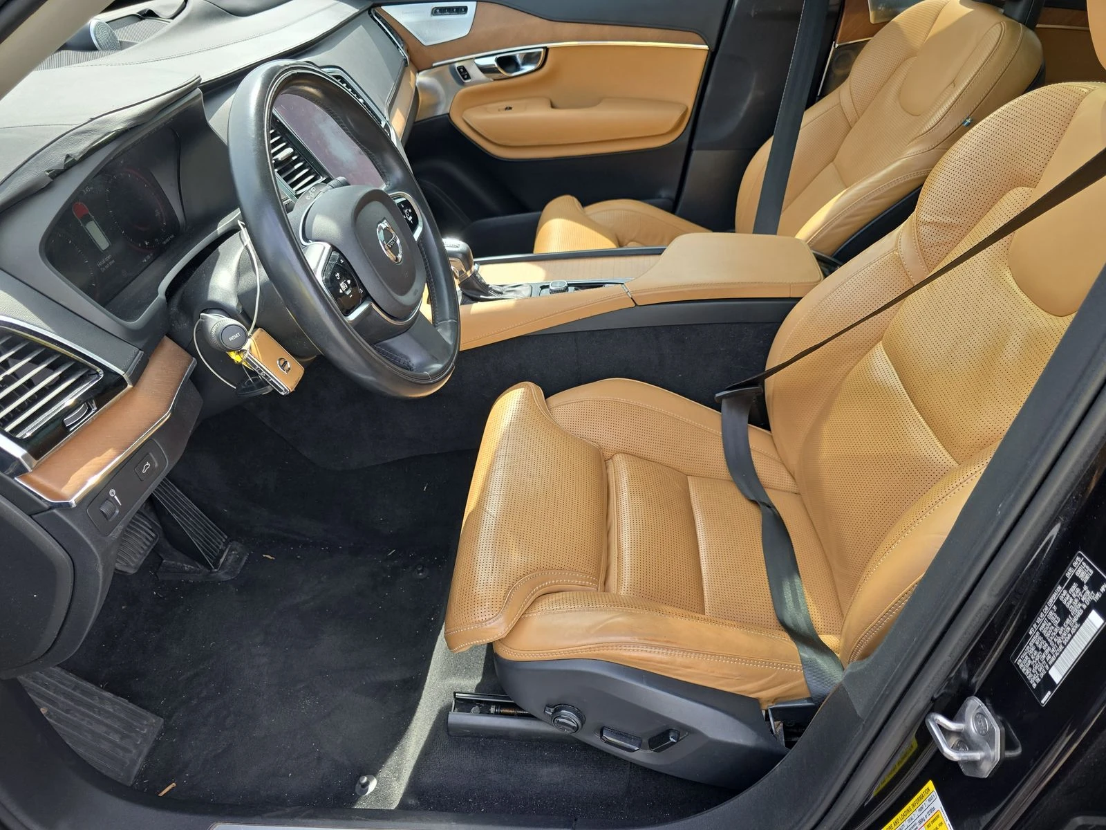 Volvo Xc90 INSCRIPTION Обдух* Bowers&Wilkins* 360* Дистроник* - изображение 8