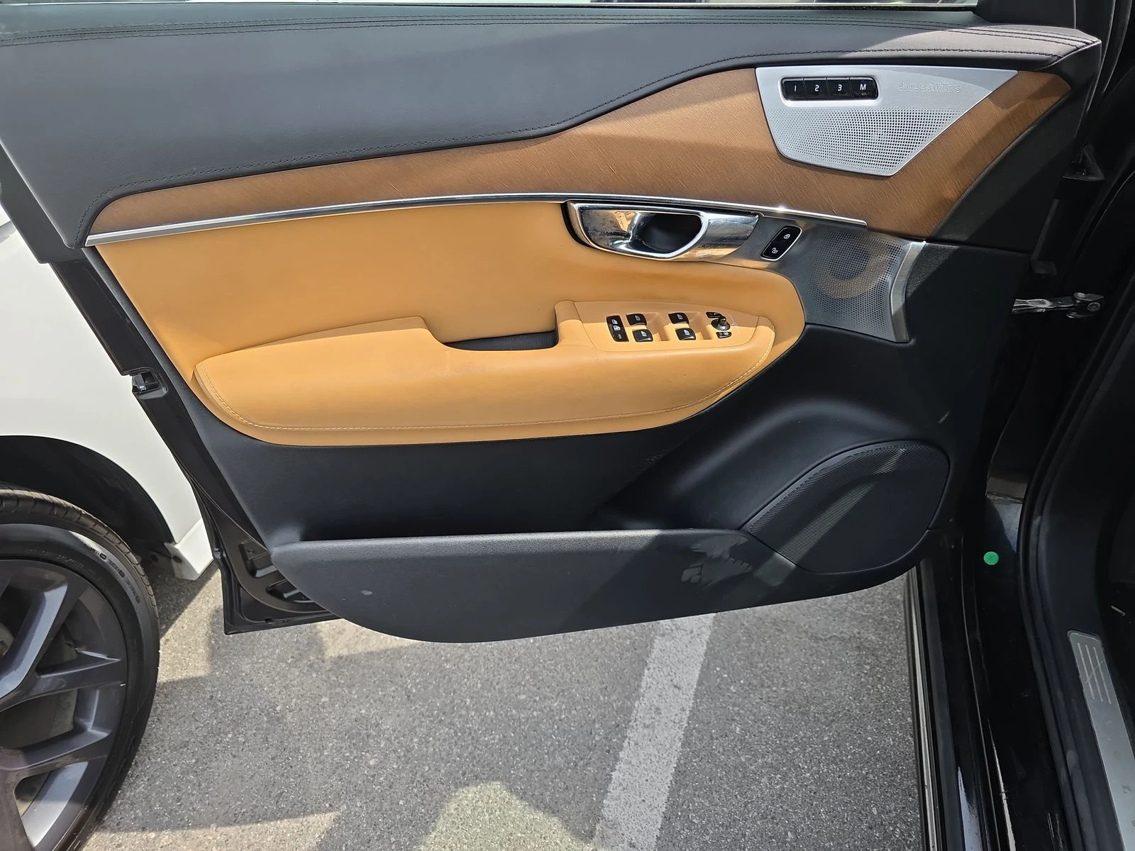 Volvo Xc90 INSCRIPTION Обдух* Bowers&Wilkins* 360* Дистроник* - изображение 7
